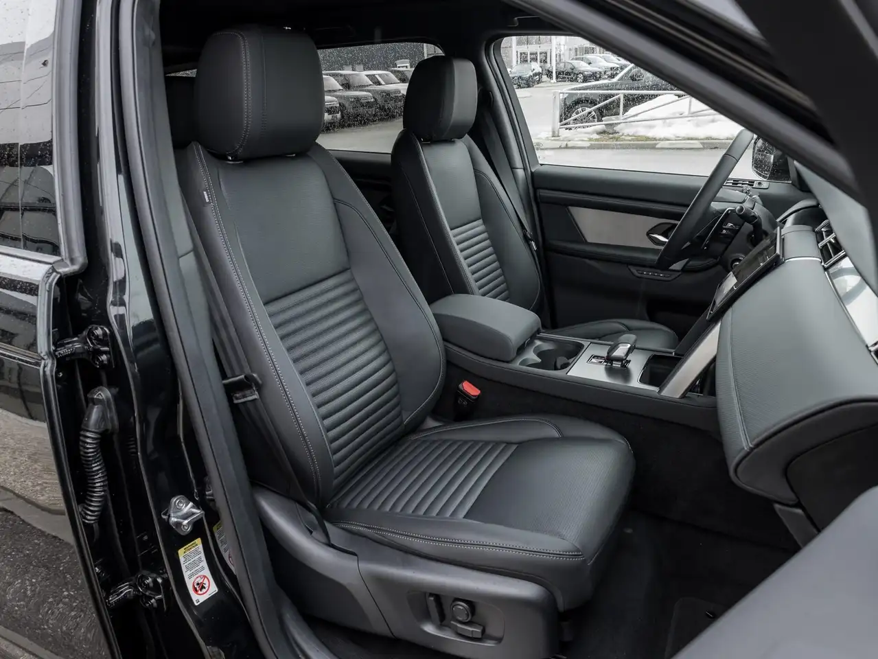 Land Rover Discovery Sport - Image 26