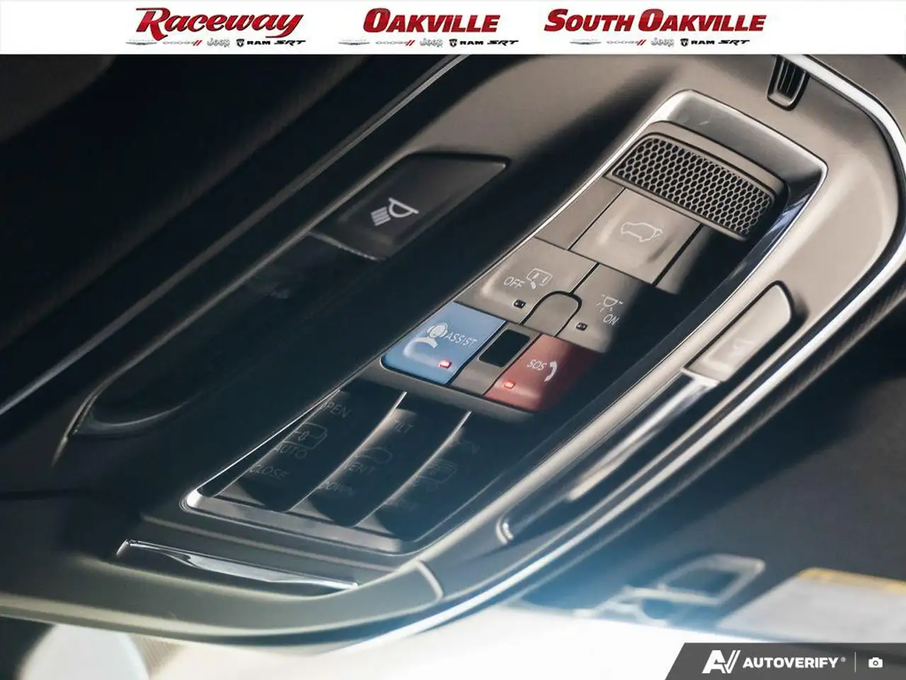 Jeep Grand Cherokee - Image 22