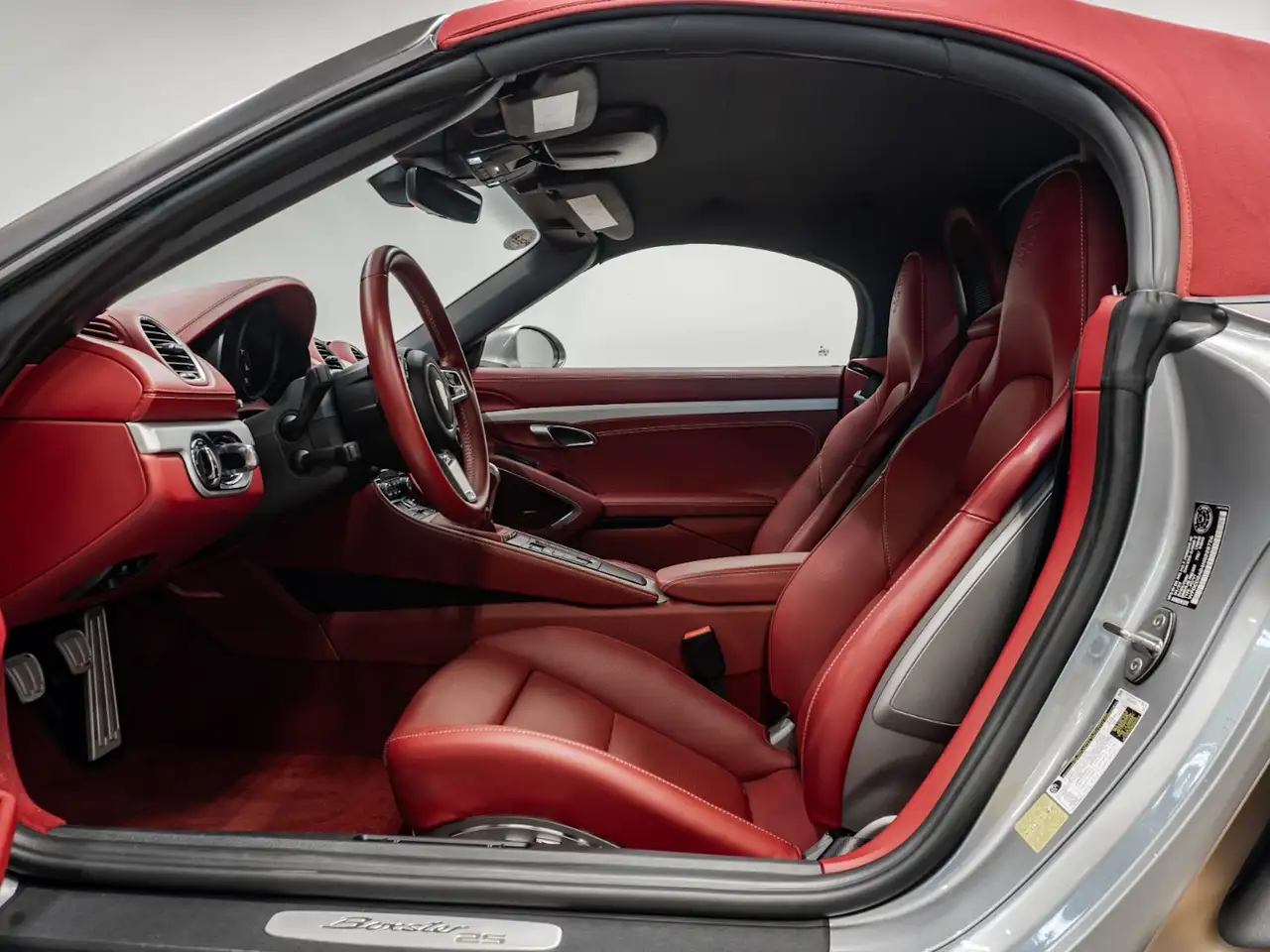 Porsche 718 Boxster - Image 28