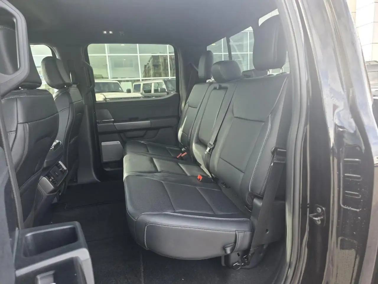 Ford F-150 - Image 4