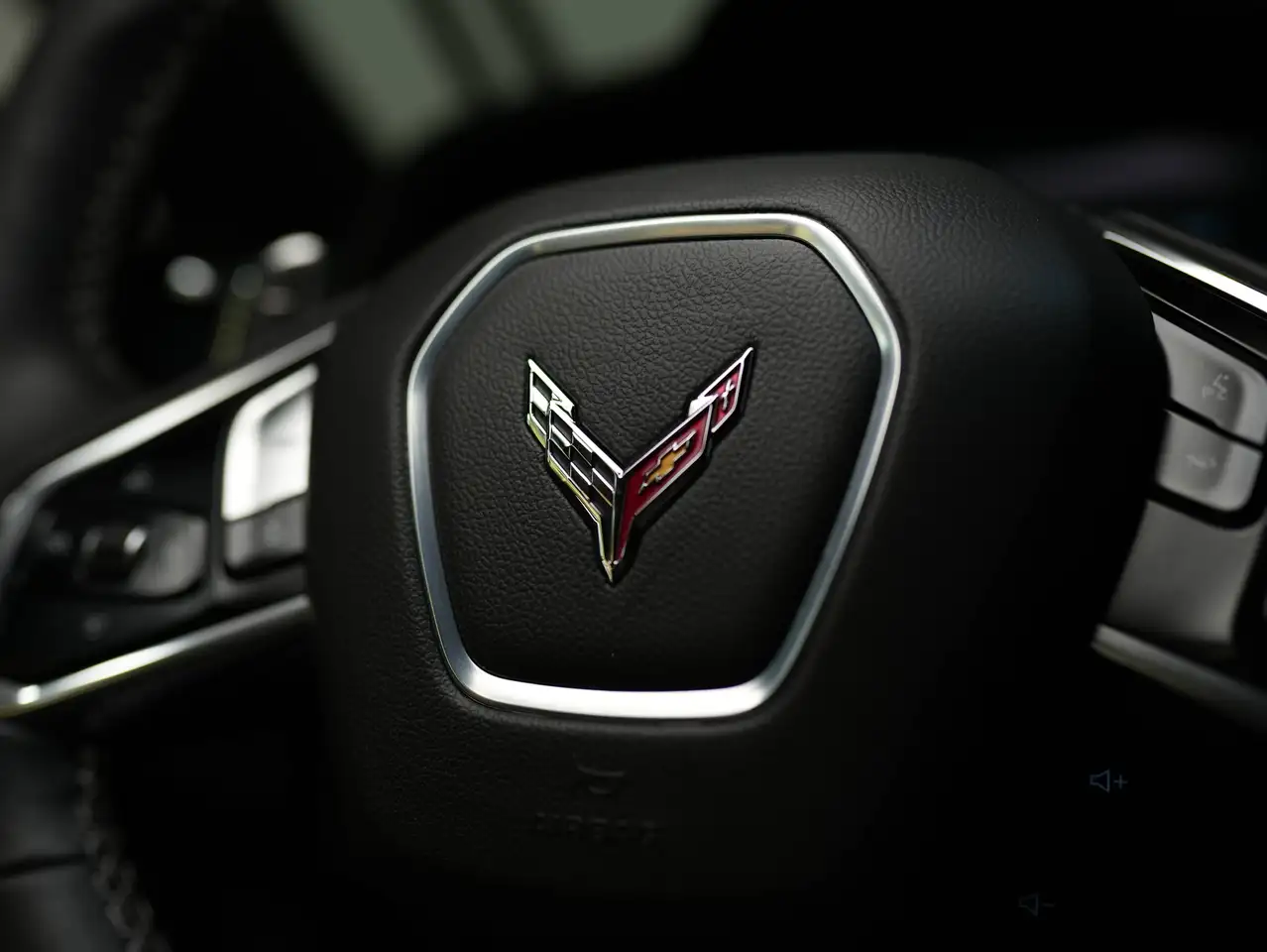 Chevrolet Corvette - Image 12
