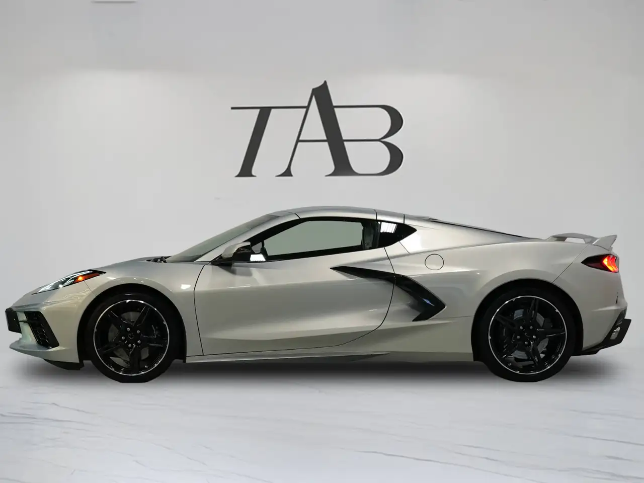 Chevrolet Corvette - Image 28