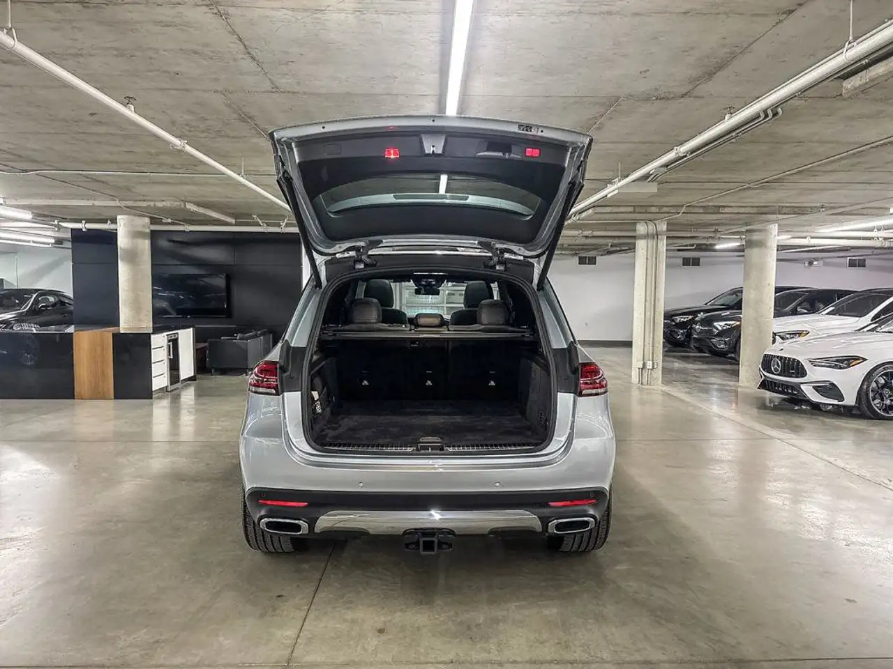 Mercedes-Benz GLE - Image 19