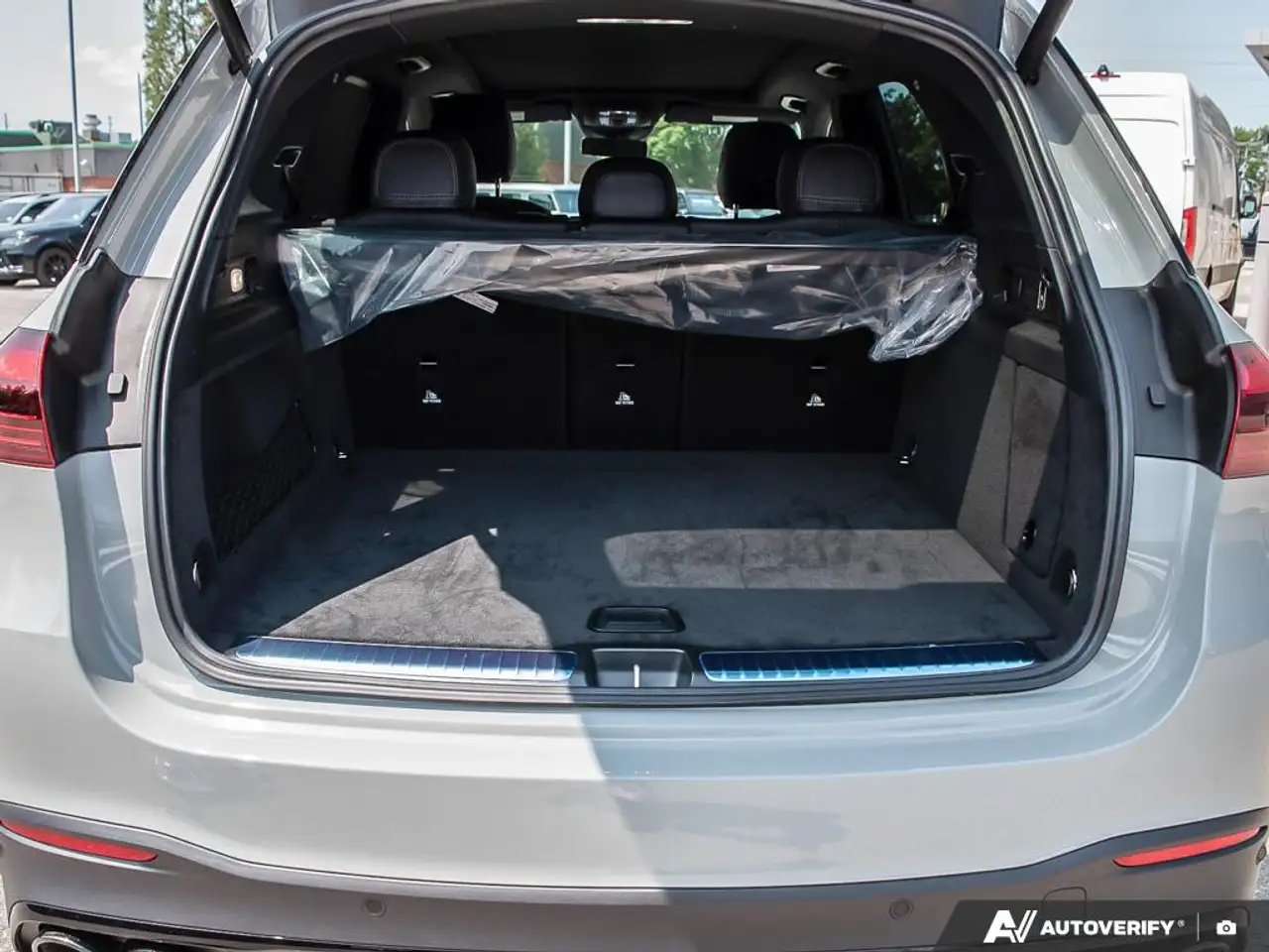 Mercedes-Benz GLE - Image 10
