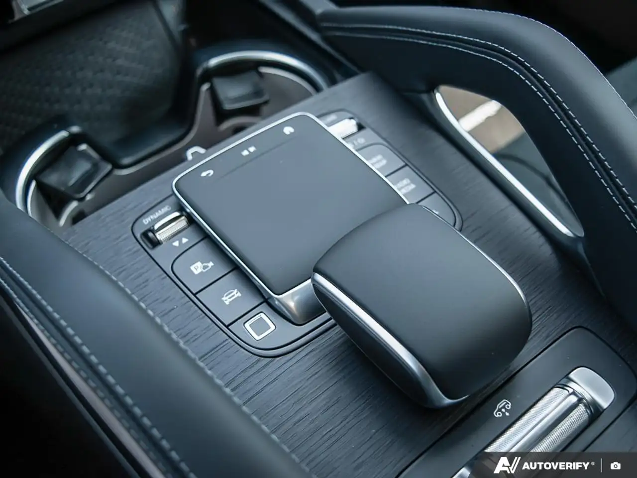 Mercedes-Benz GLE - Image 18
