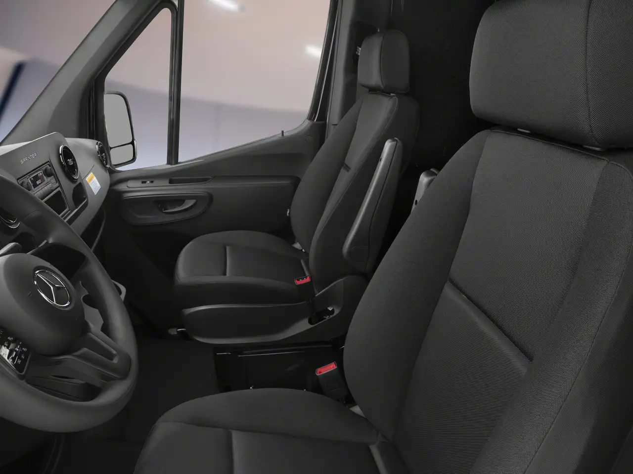 Mercedes-Benz Sprinter - Image 5
