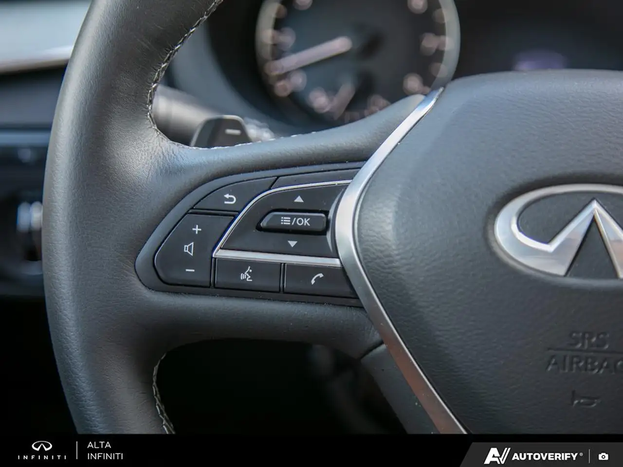 Infiniti QX50 - Image 24