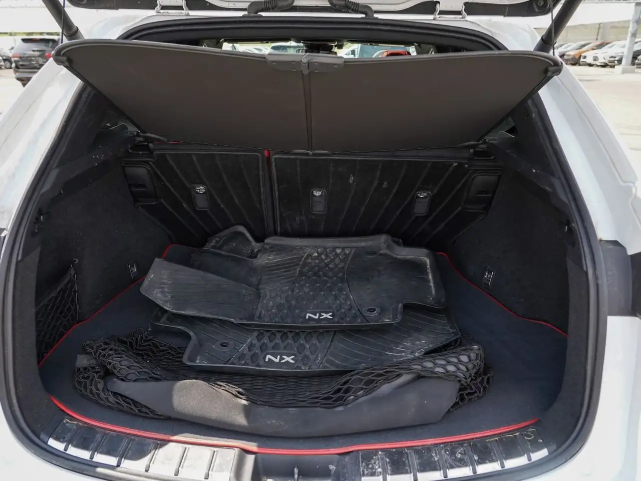 Lexus NX - Image 10