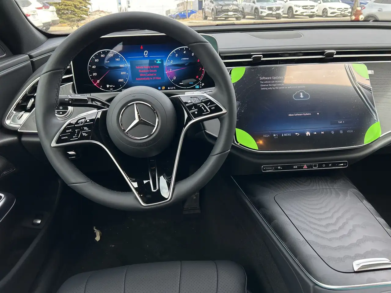 Mercedes-Benz E-Class - Image 13