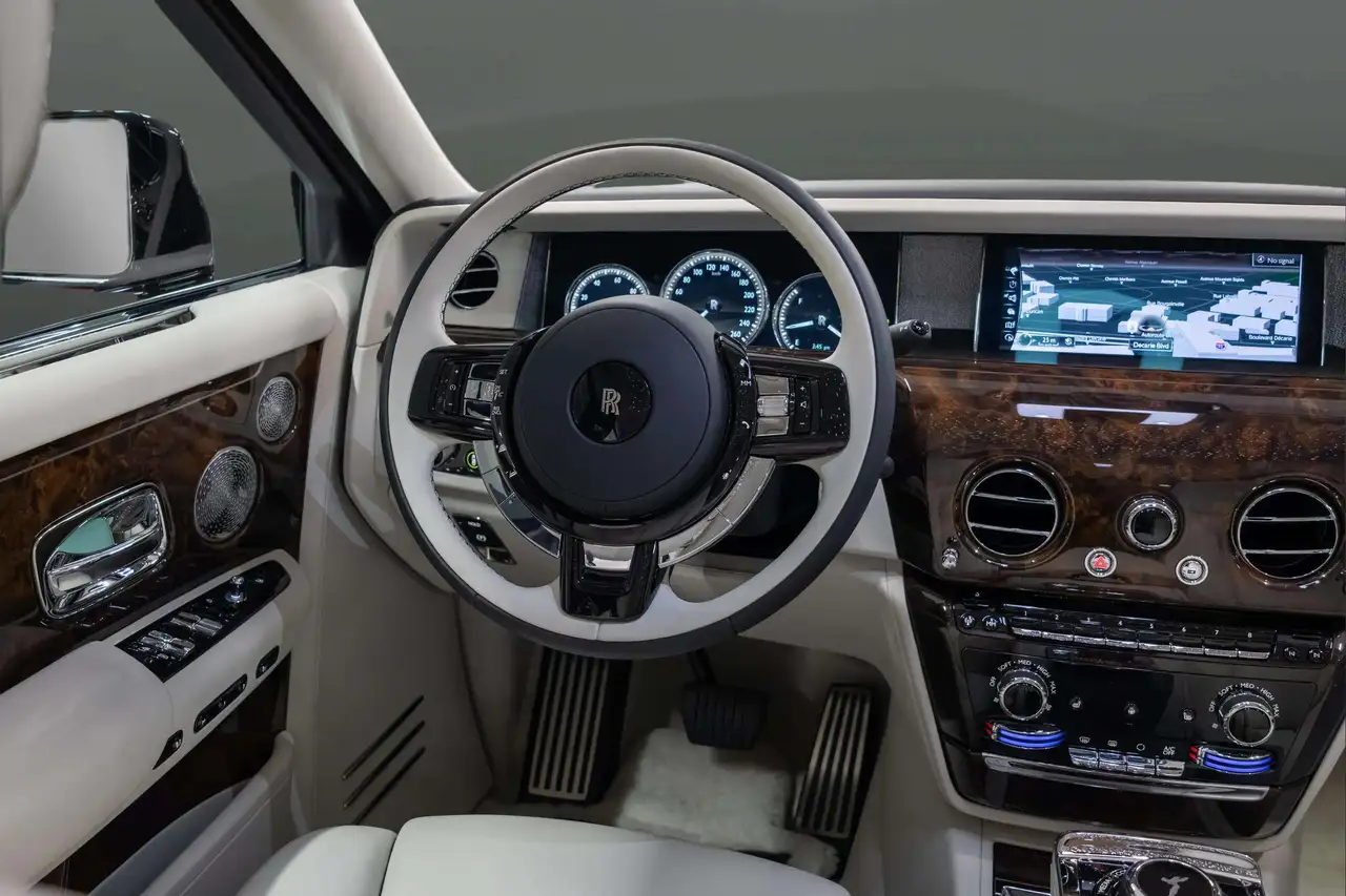 Rolls-Royce Phantom - Image 31