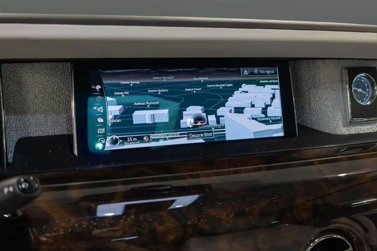 Rolls-Royce Phantom - Image 43