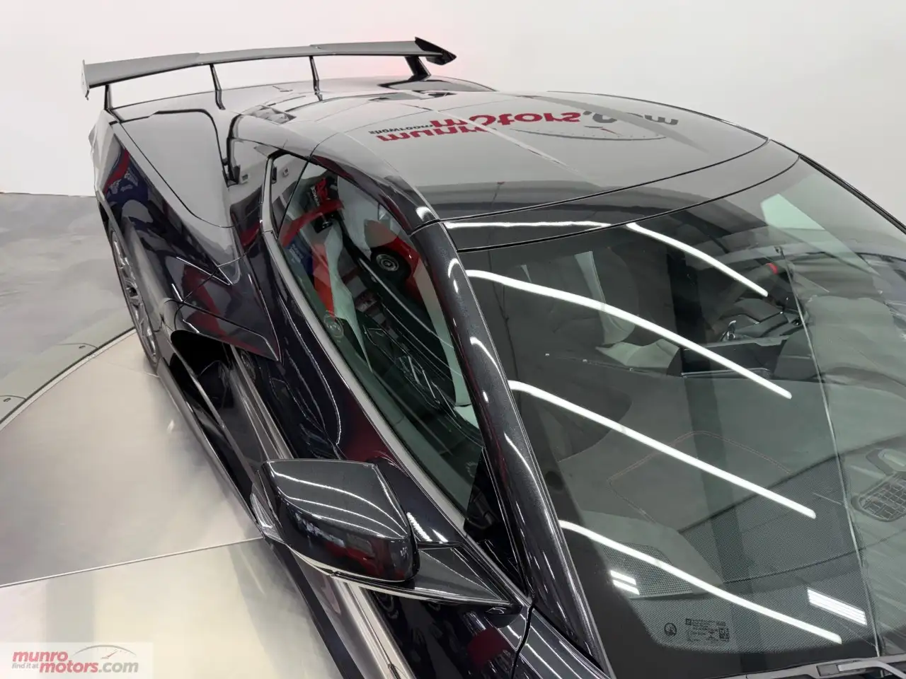 Chevrolet Corvette - Image 20
