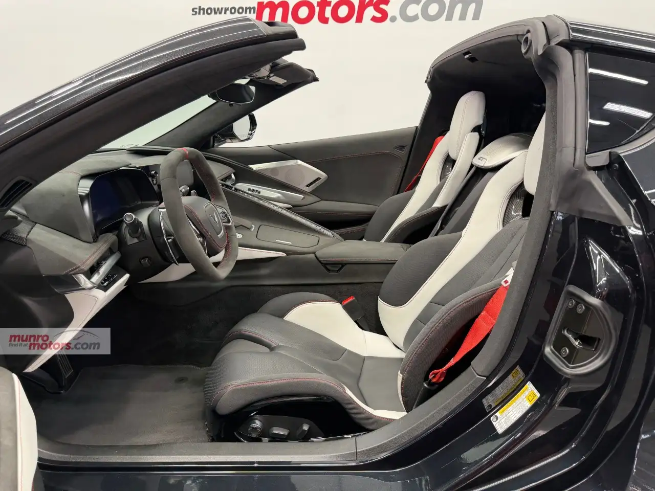 Chevrolet Corvette - Image 33