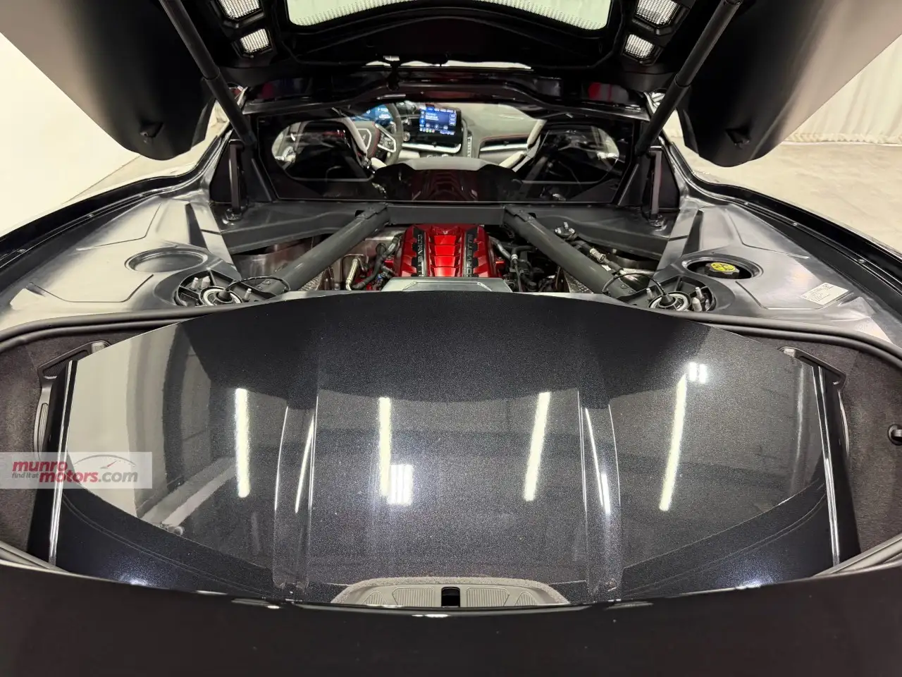 Chevrolet Corvette - Image 25