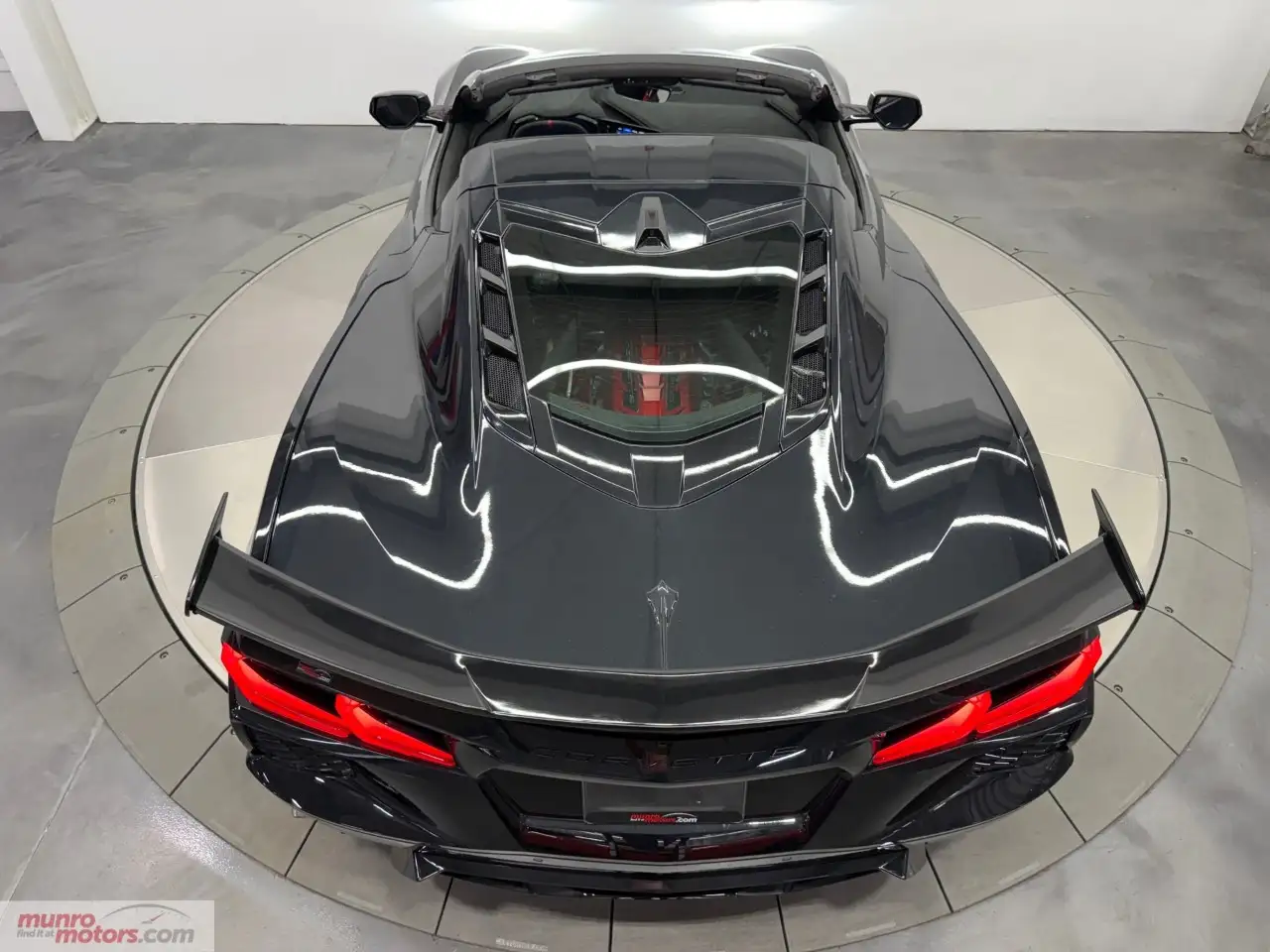 Chevrolet Corvette - Image 16
