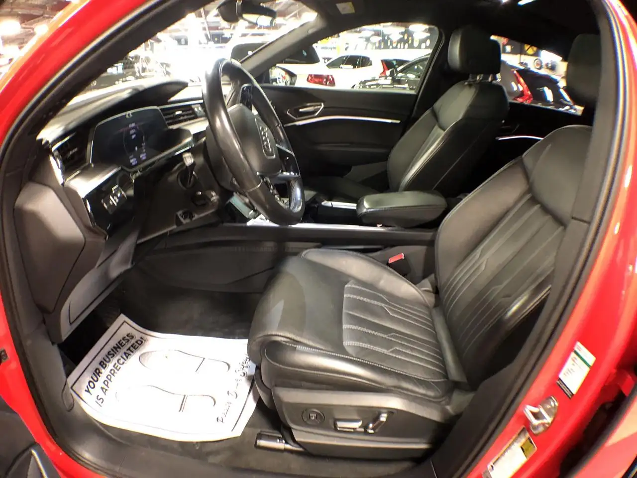 Audi e-tron - Image 20