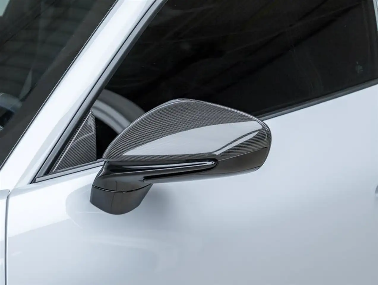 Porsche 911 - Image 11