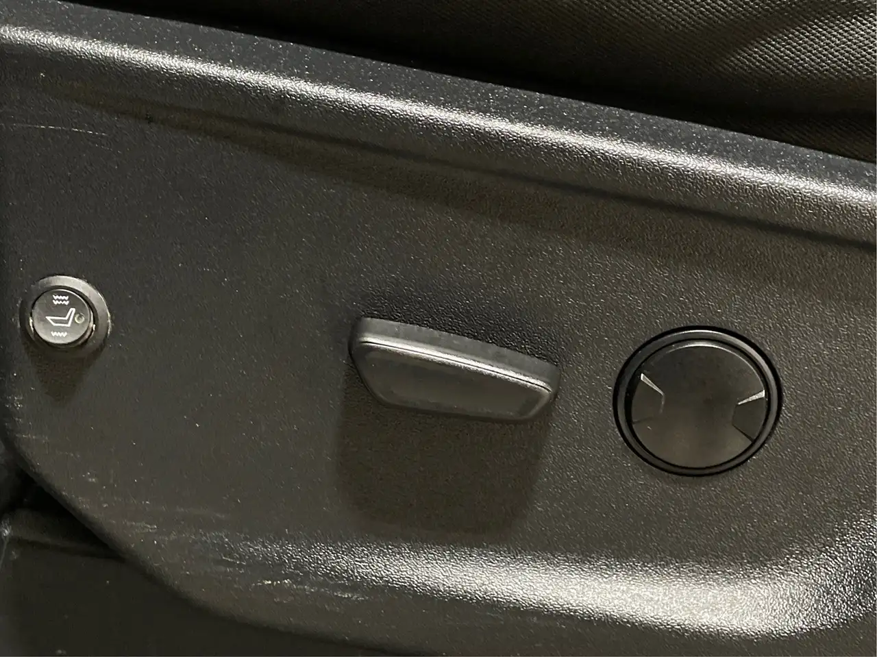 Ford F-150 - Image 19