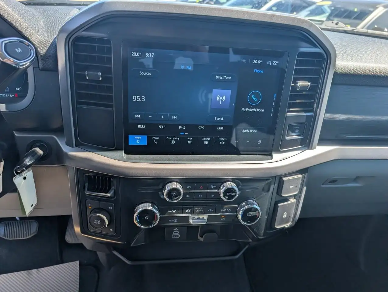 Ford F-150 - Image 22