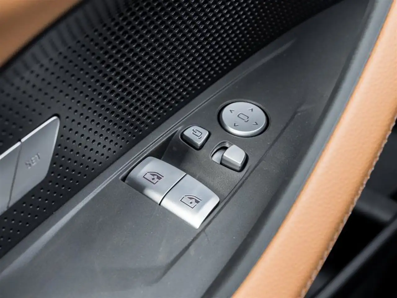 BMW 4 Series - Image 15