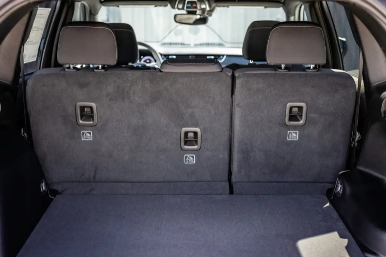 Jeep Grand Cherokee - Image 21