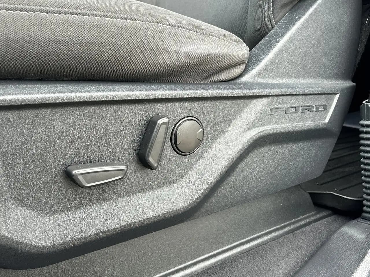 Ford F-150 - Image 20