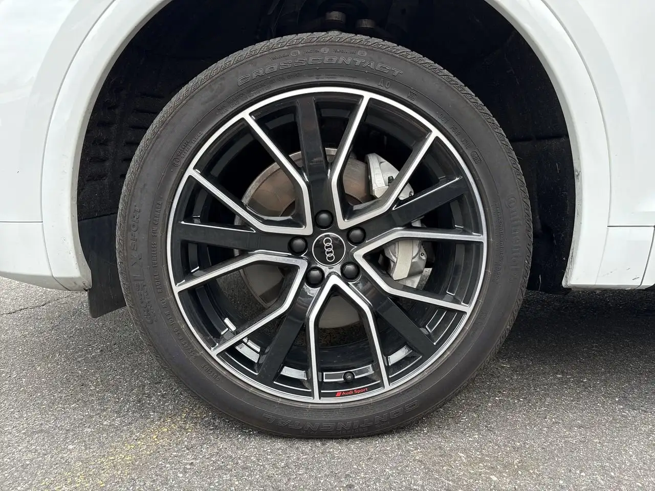 Audi Q5 - Image 18