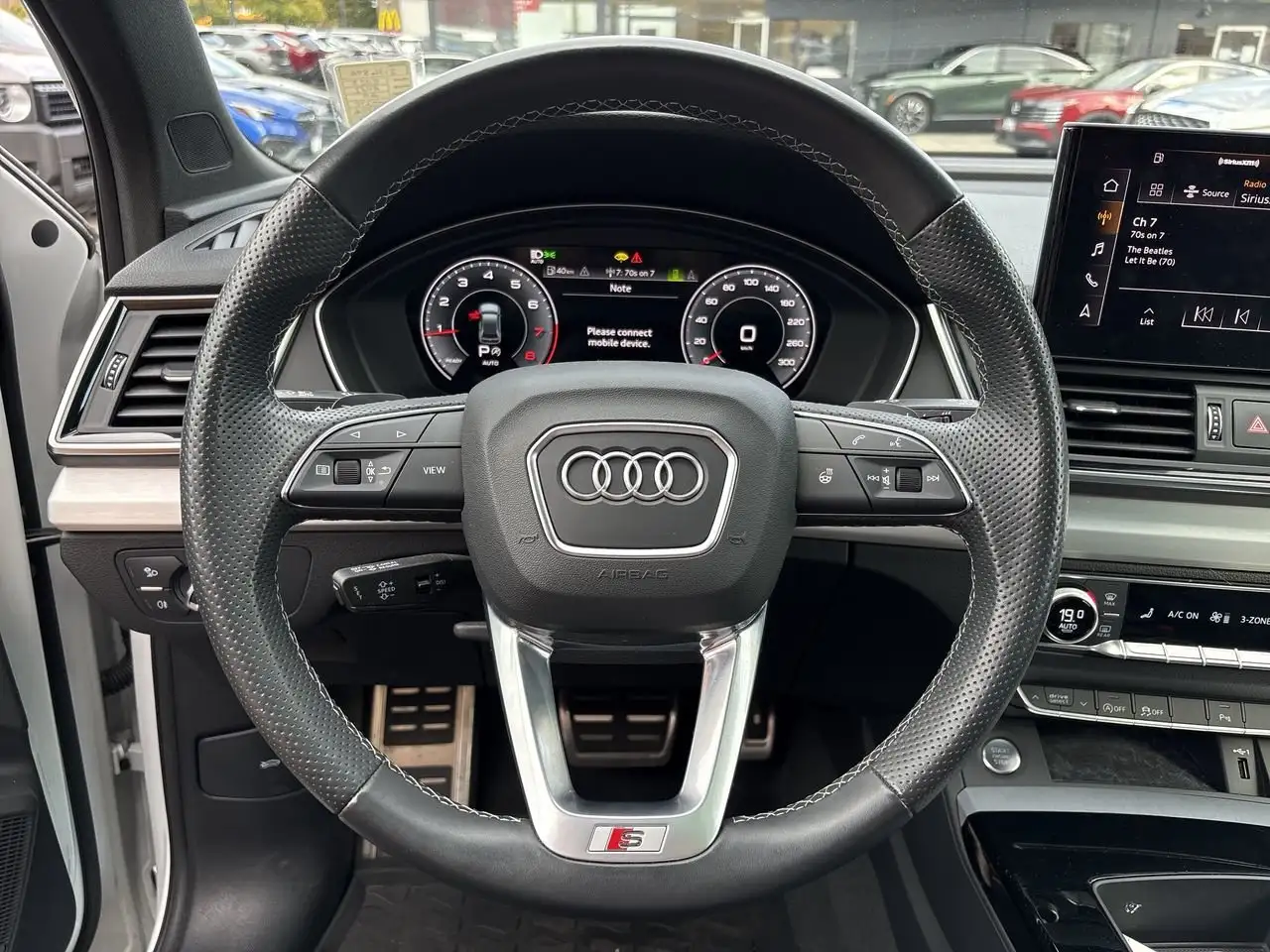 Audi Q5 - Image 22