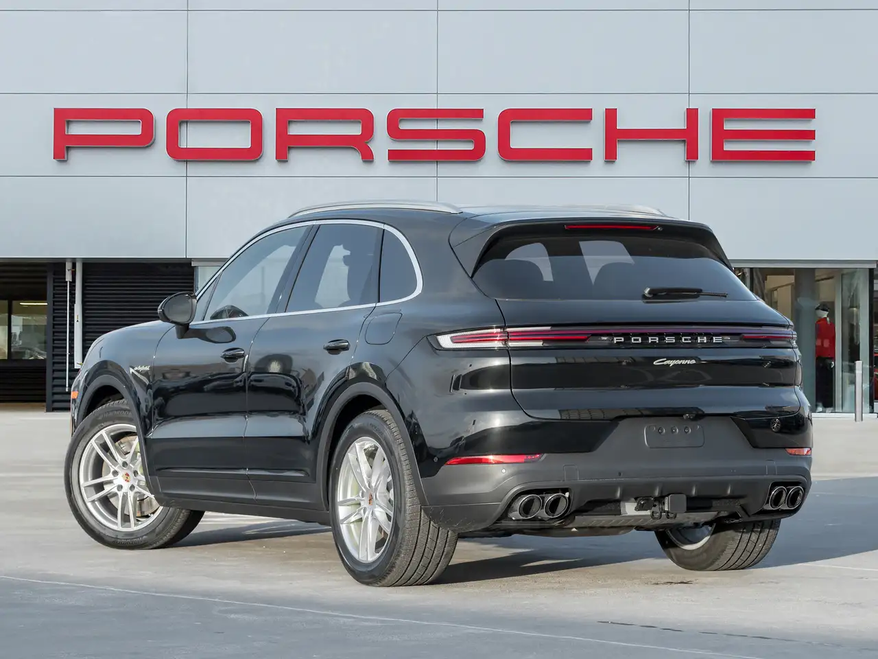 Porsche Cayenne - Image 3