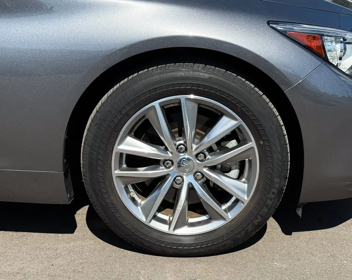 Infiniti Q50 - Image 10