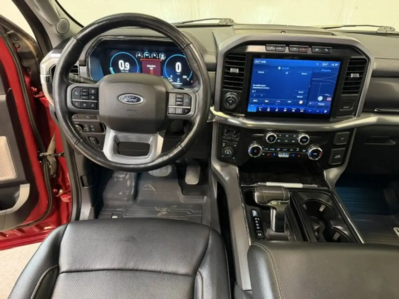 Ford F-150 - Image 12