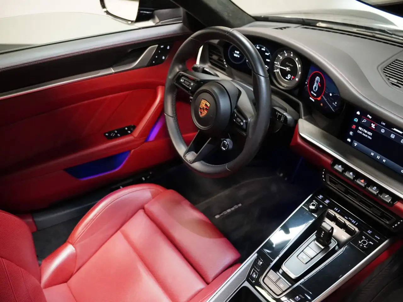 Porsche 911 - Image 2