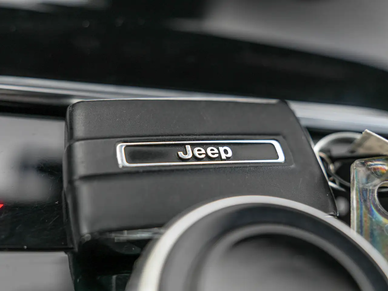 Jeep Grand Cherokee - Image 50