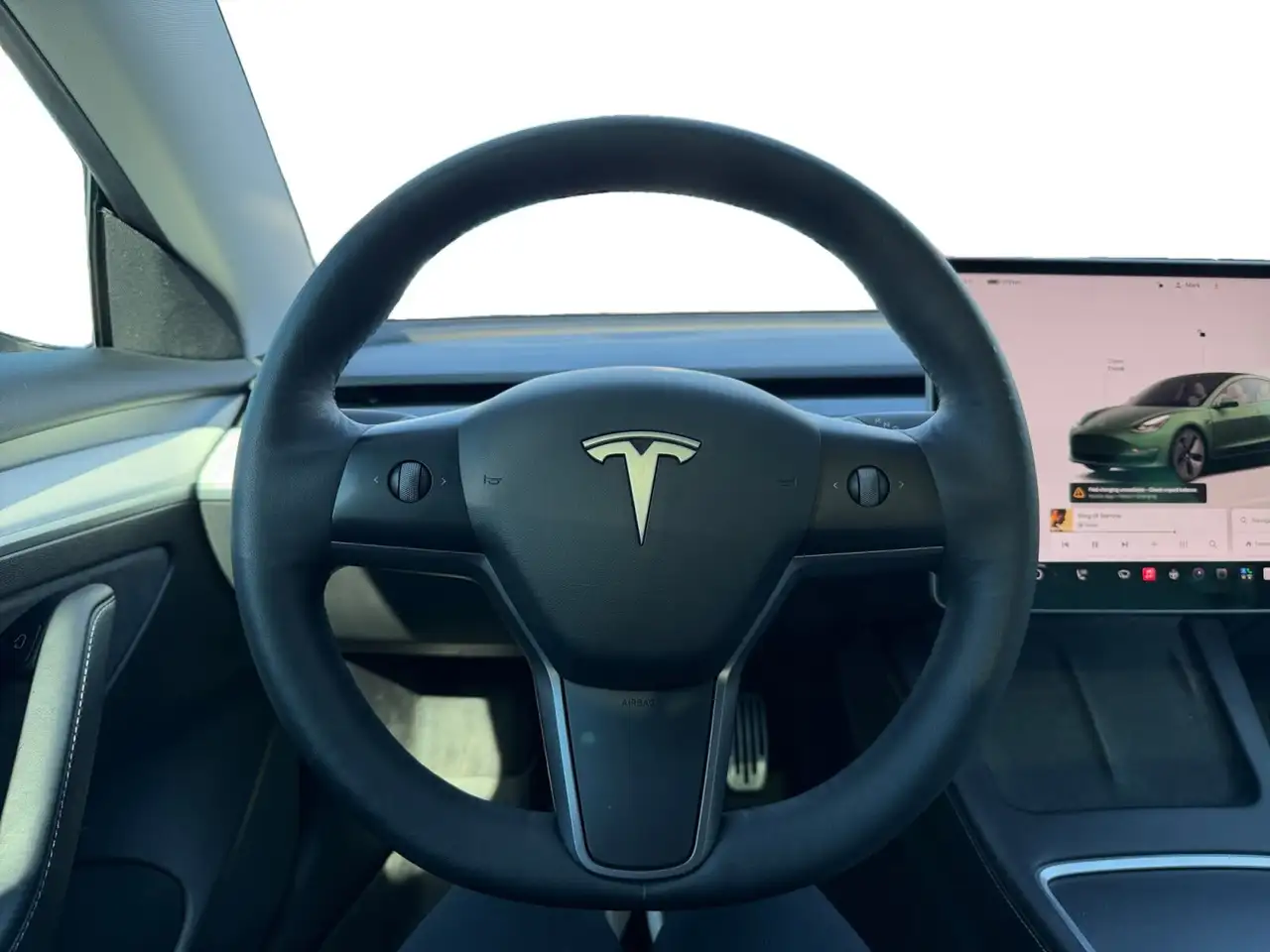 Tesla Model 3 - Image 9