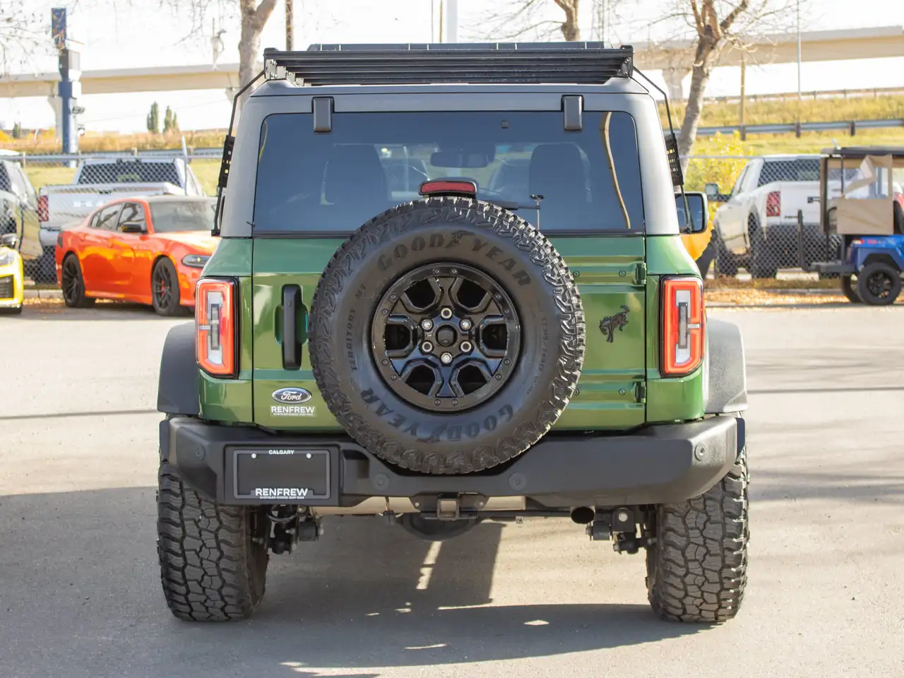 Ford Bronco - Image 18