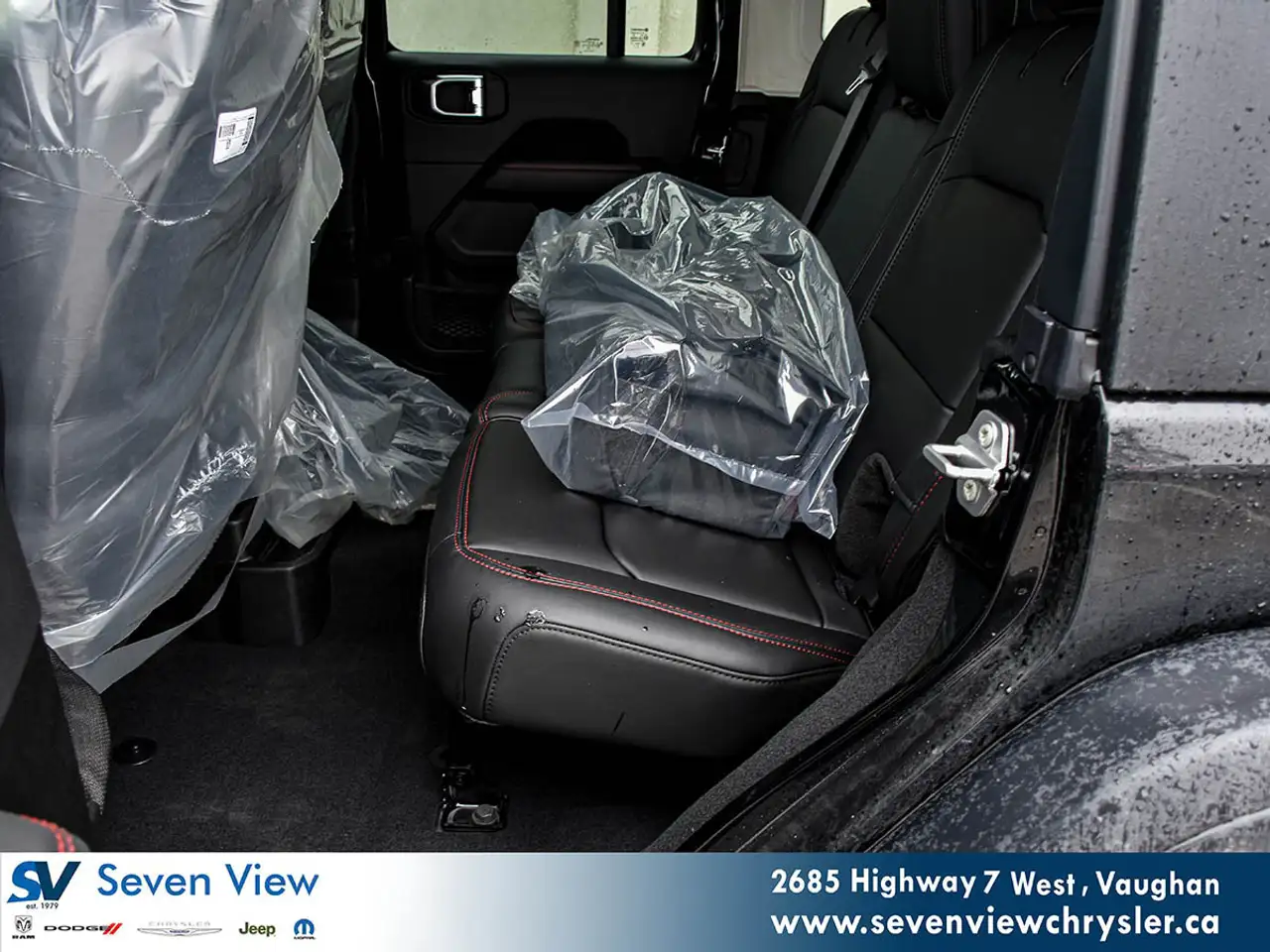 Jeep Wrangler - Image 14