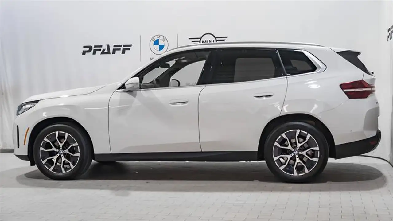 BMW X3 - Image 2