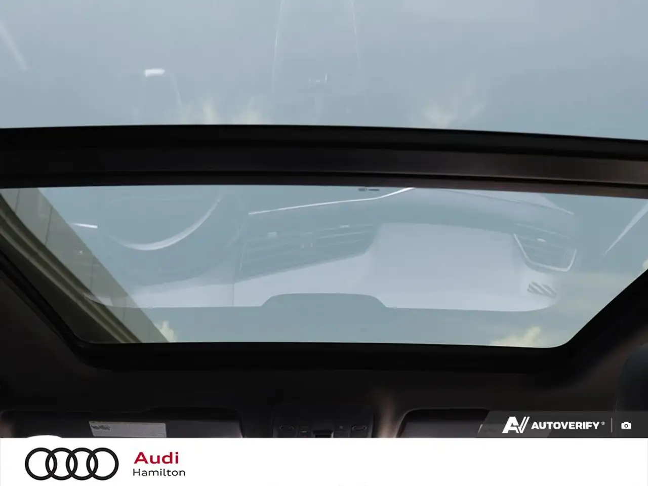 Audi Q3 - Image 25