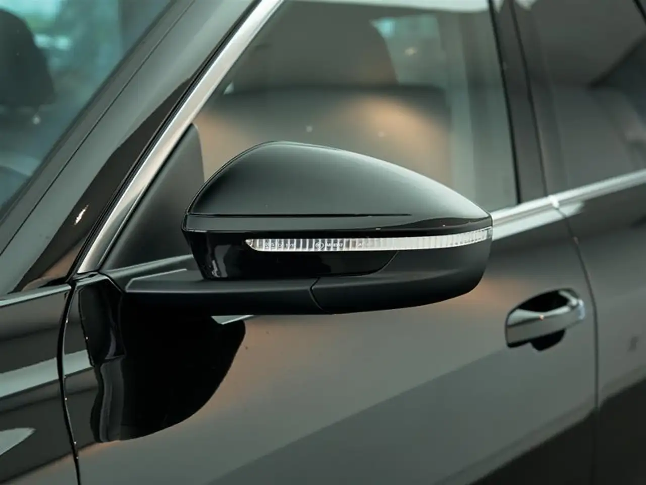 Audi Q5 - Image 11