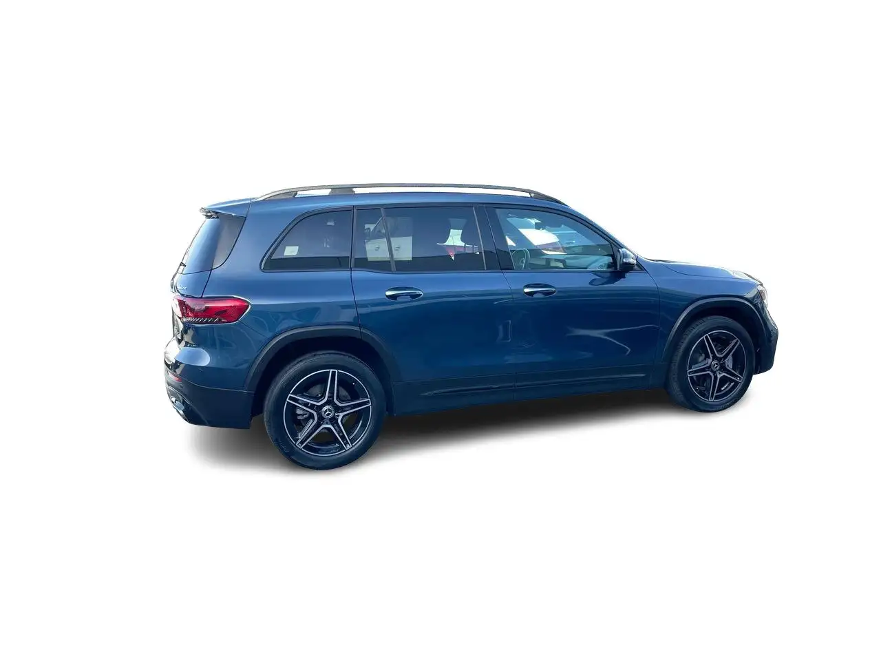 Mercedes-Benz GLB - Image 15