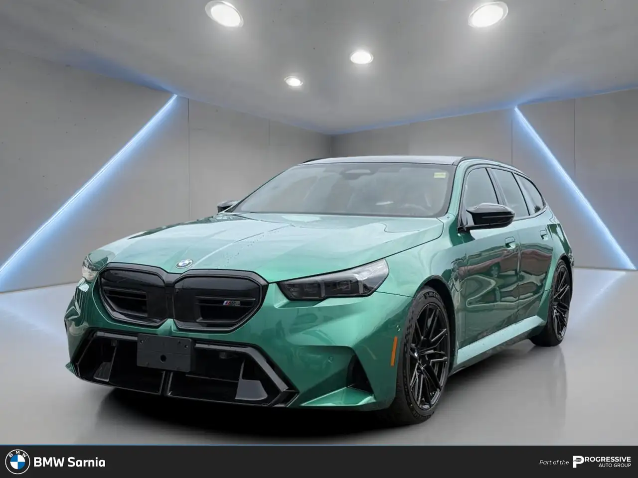 BMW M5 - Image 1