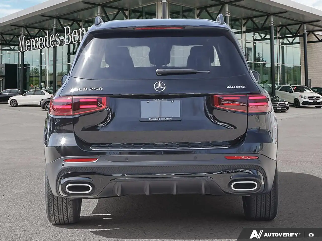 Mercedes-Benz GLB - Image 5