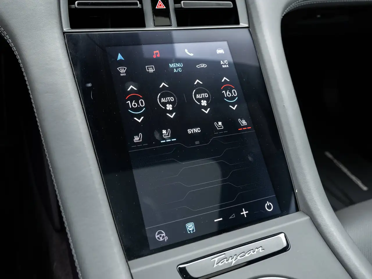 Porsche Taycan - Image 30