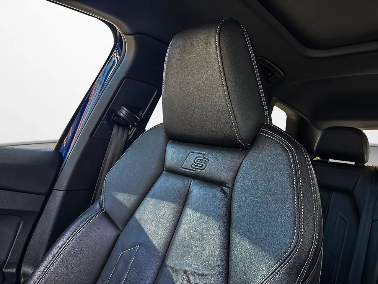 Audi Q4 e-tron - Image 24