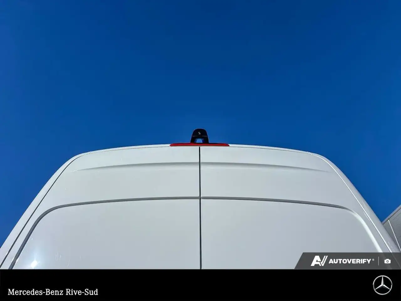 Mercedes-Benz Sprinter - Image 24
