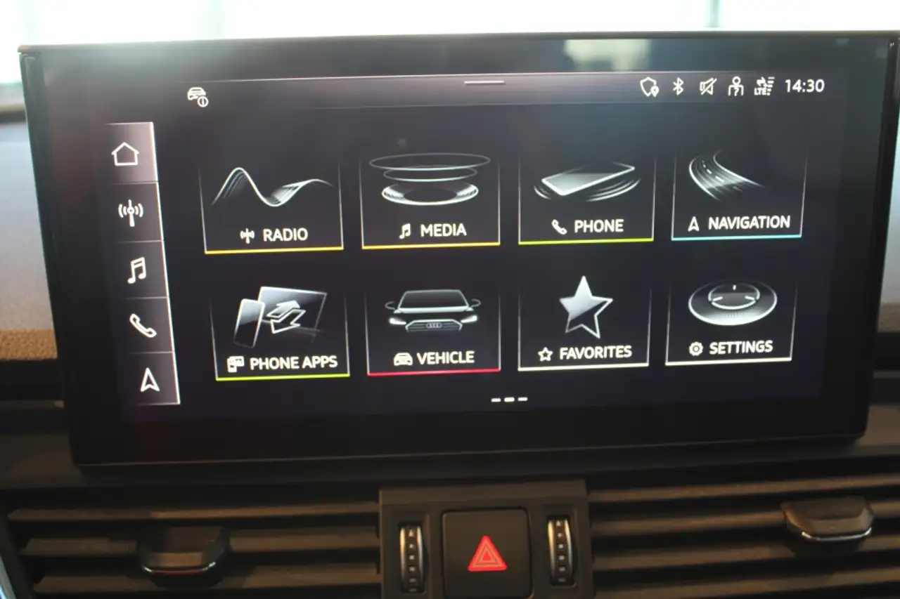 Audi SQ5 - Image 11