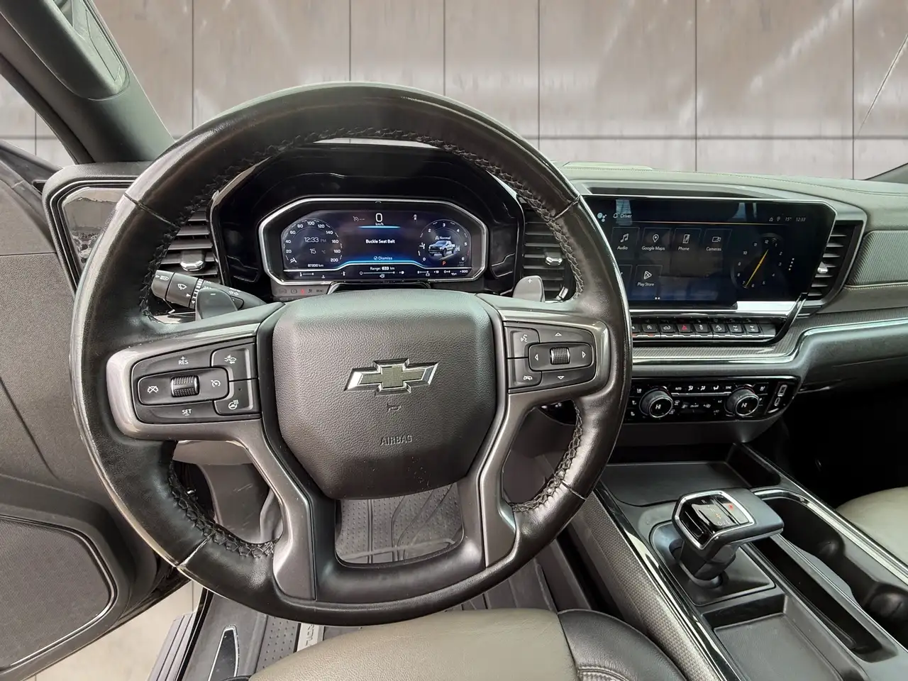Chevrolet Silverado 1500 - Image 9