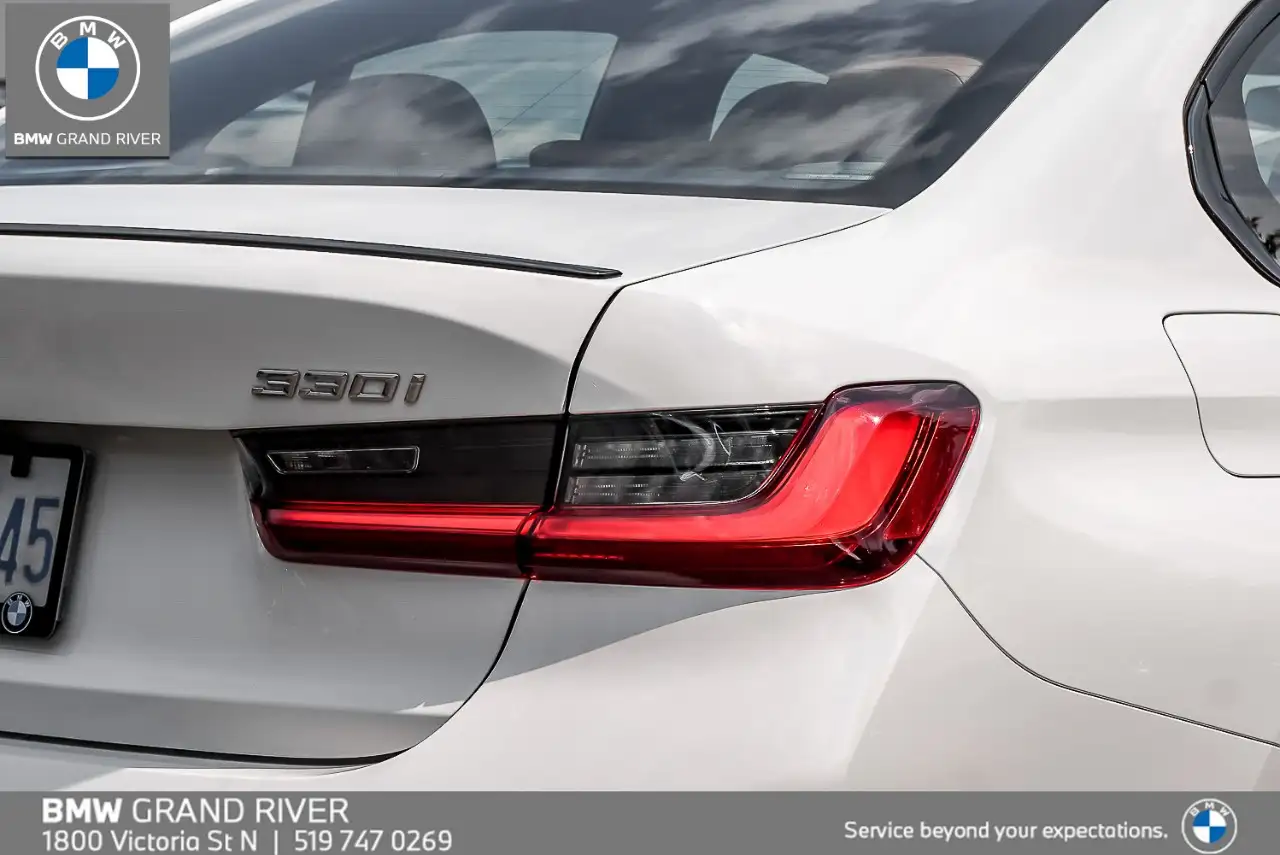 BMW 3 Series - Image 5