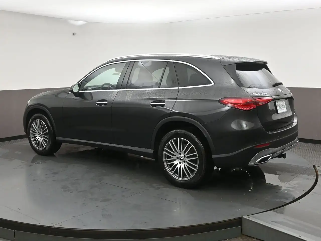 Mercedes-Benz GLC - Image 40