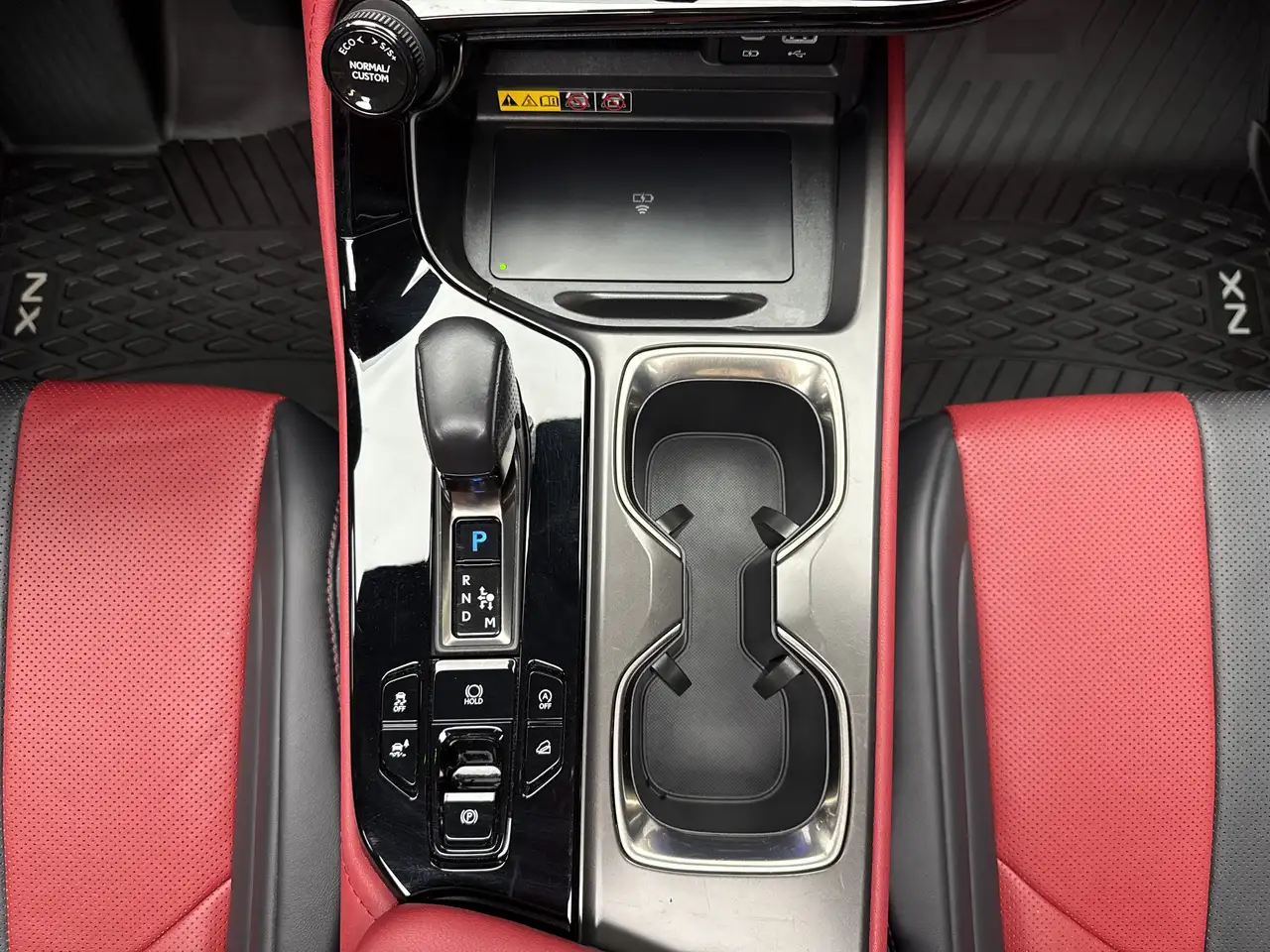 Lexus NX - Image 21